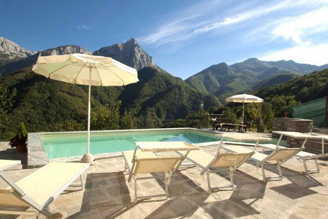 Borgo Delle Panie Bed & Breakfast Careggine Екстериор снимка