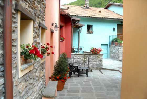 Borgo Delle Panie Bed & Breakfast Careggine Екстериор снимка