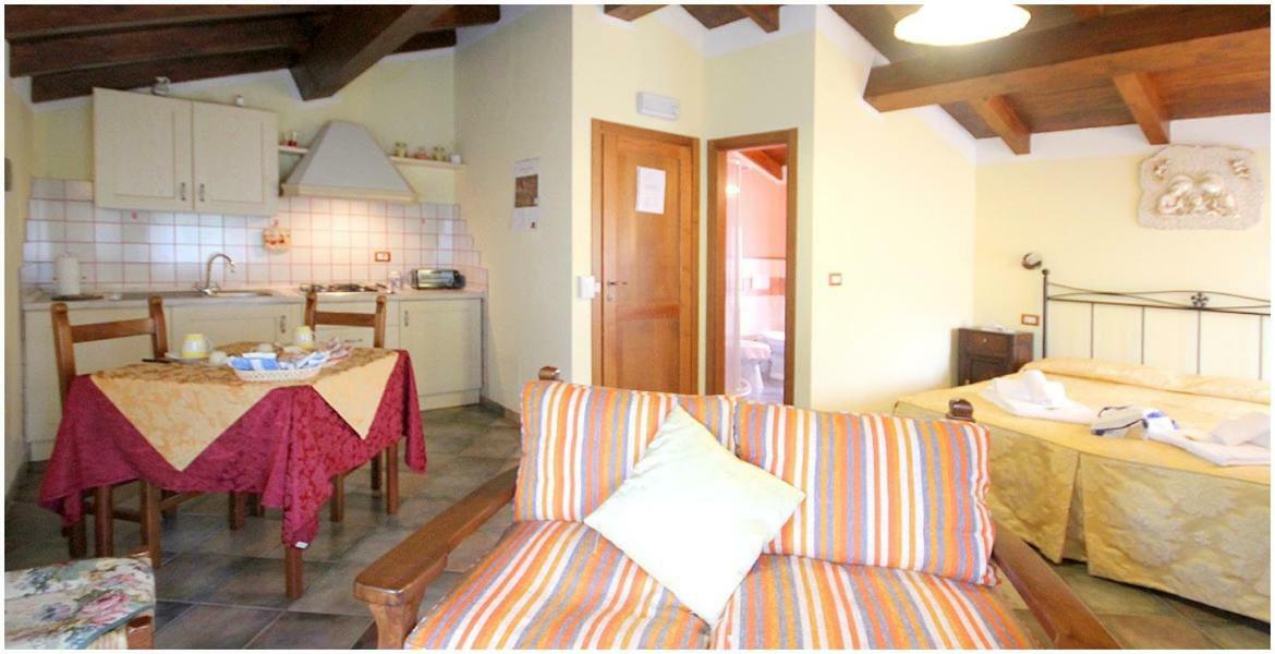 Borgo Delle Panie Bed & Breakfast Careggine Екстериор снимка