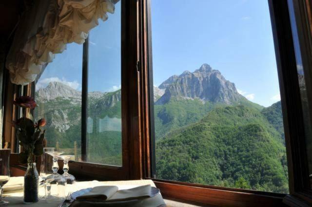 Borgo Delle Panie Bed & Breakfast Careggine Екстериор снимка